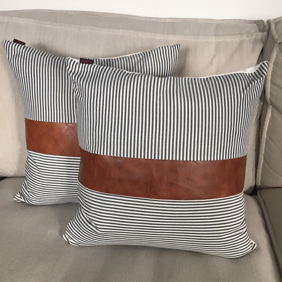 Set of 2 Decorative Pillow Covers Throw Accent Pillow Covers - Picture 3 of 11